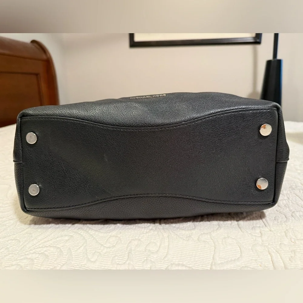 Michael Kors Black Leather Shoulder Bag